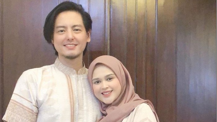 Cut Meyriska Berduka sang Ayah Meninggal Dunia, Roger Danuarta: Ayah Terbaik