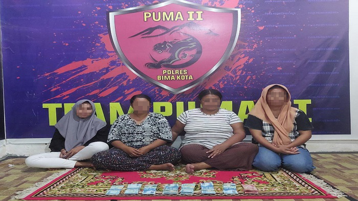 Berbagi Peran, 4 Emak-Emak di Kota Bima Curi Uang Tetangga Rp 10 Juta
