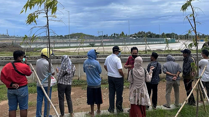 Bukan Cuma Warga, Gubernur NTB Pun Nonton Marquez dari Luar Sirkuit Mandalika: Tetap Seru dan Asyik