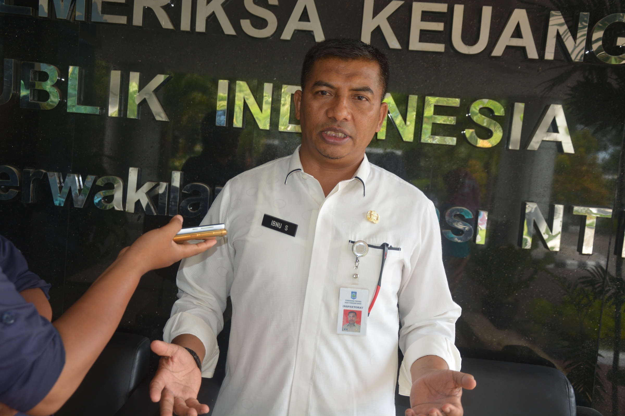 inspektur-provinsi-ntb-h-ibnu-salim-bk90.jpg