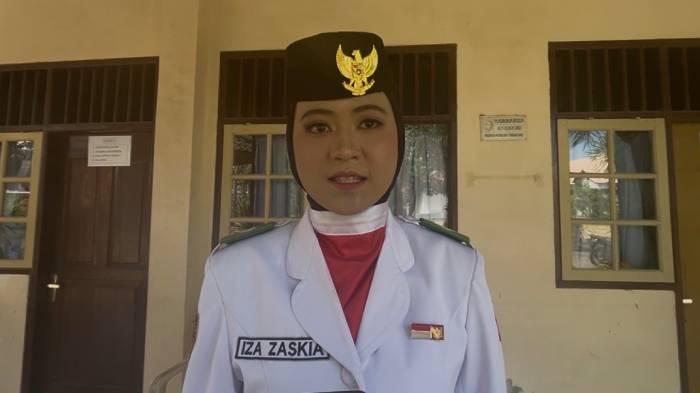 Di Balik Rasa Haru Paskibra Lombok Timur Pembawa Baki Bendera Merah Putih