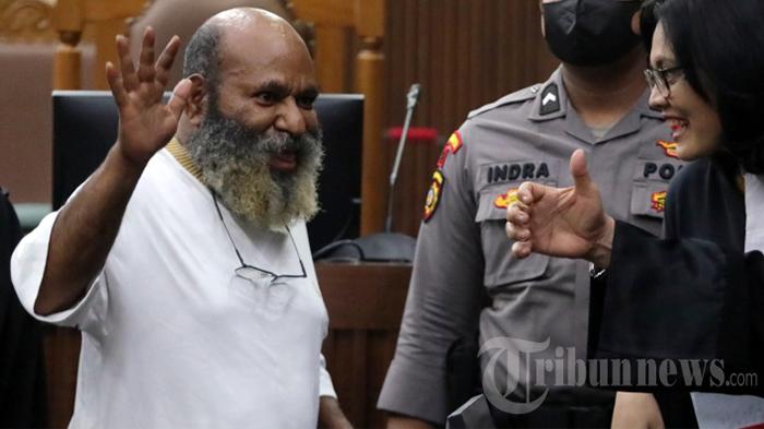 Alasan Jaksa KPK Tuntut Lukas Enembe Dicabut Hak Politiknya Selain Penjara 10 Tahun 6 Bulan