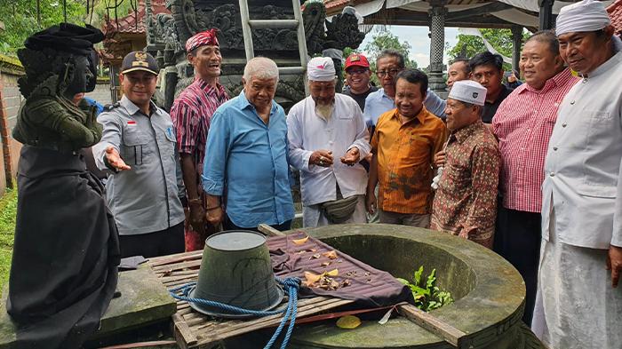 Cerita Mata Air Mualaf di Lingsar Lombok Barat, Simbol Keberagaman Pulau Seribu Masjid