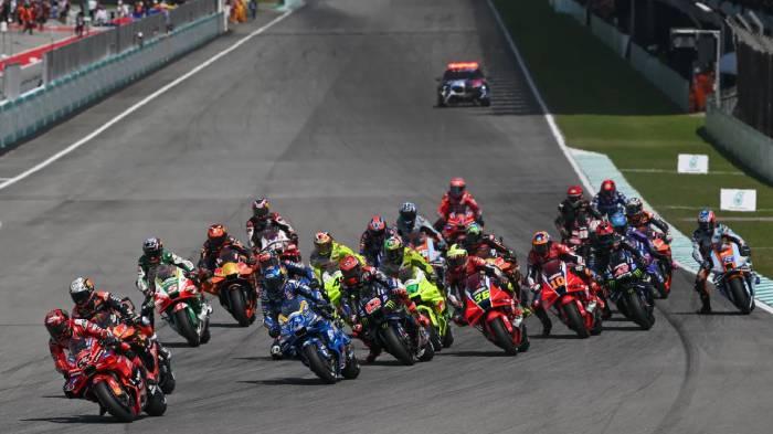 motogp_malaysia_2025_start_303040_6jpg.jpg