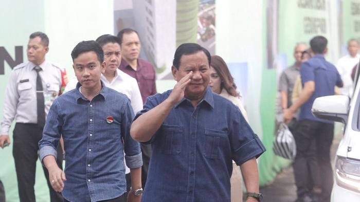 prabowo-dan-gibran-jalani-tes-kesehatan-di-rspad_20231026_083211.jpg