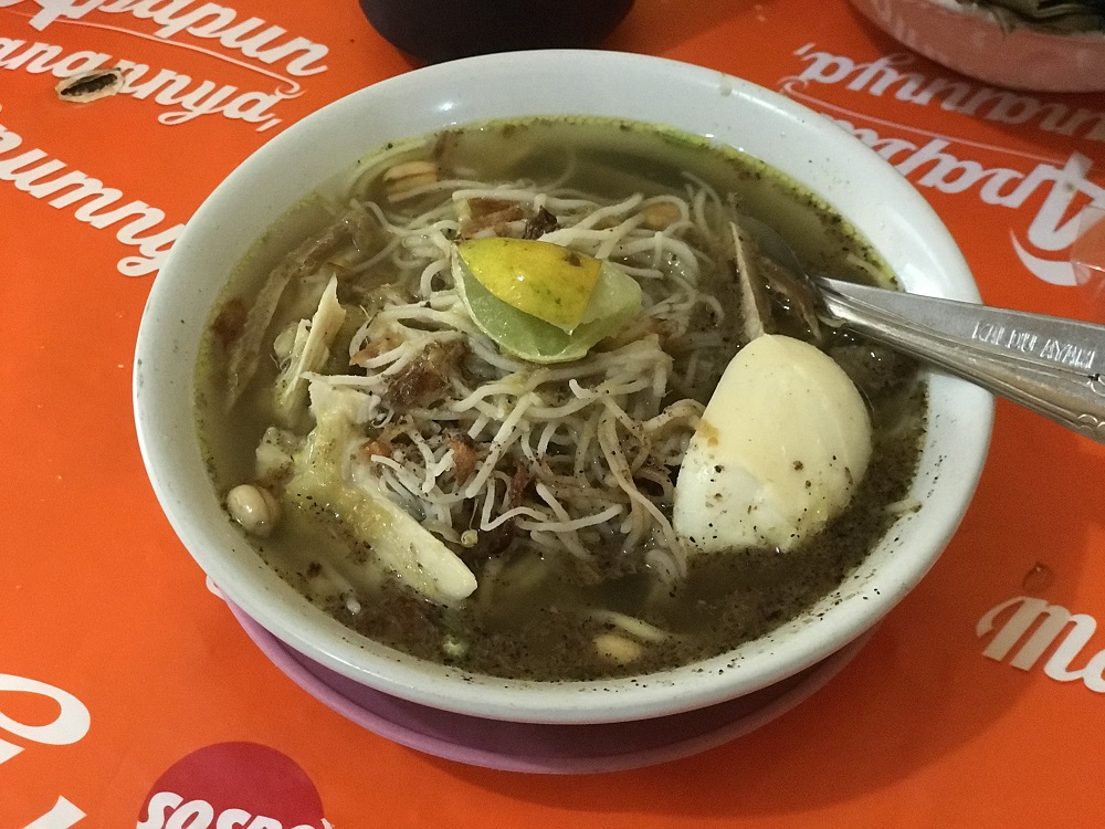 soto-ayam-kampung-khas-sasak-di-jalan-industri-kecamat.jpg