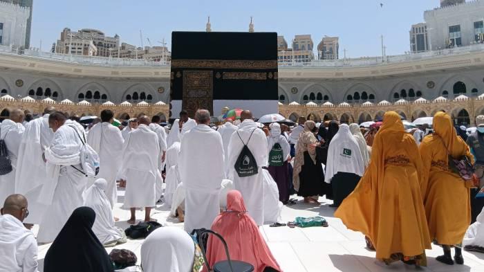 tawaf_wada_masjidil_haram_2015819.jpg