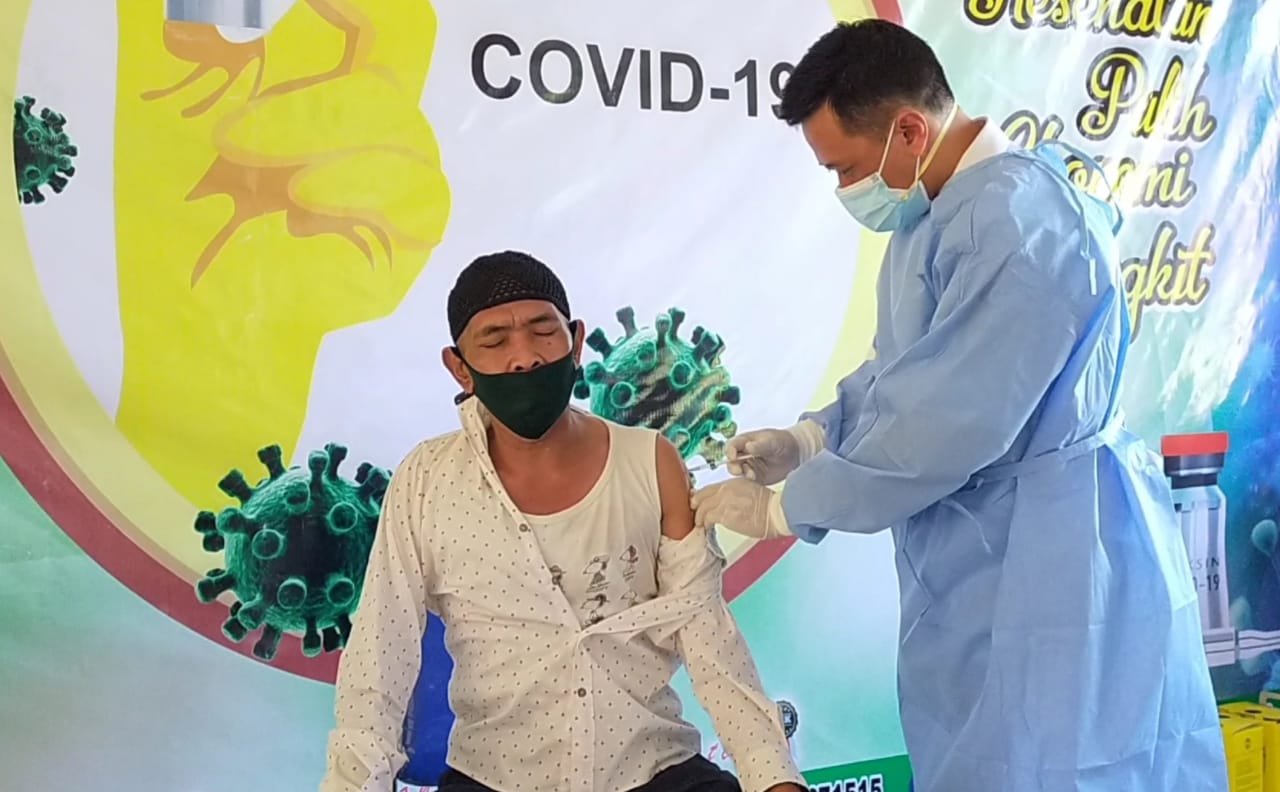 Target 41 Ribu Dosis Vaksin Disuntikkan Tiap Hari ke Warga di Lombok Tengah