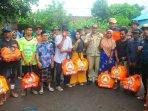 BNPB-Serahkan-Bantuan-untuk-Korban-Banjir-Wera-Bima.jpg