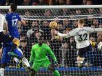 Bek-Everton-Inggris-Jarrad-Branthwaite.jpg