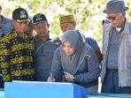 Bupati-Bima-Hj-Indah-Dhamayanti-didampingi-Wakil-Bupati-Bima-H-Dahlan-M-Noer.jpg
