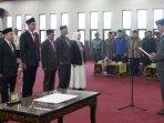 Bupati-Sumbawa-saat-melantik-Ketua-Baznas.jpg