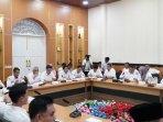 Focus-Group-Discussion-FGD-yang-dilaksanakan-di-Kantor-Bupati-Sumbawa-beberapa-saat-lalu.jpg