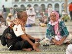 Haji-Ayun-Saleh-Dayu.jpg<pf>Ayun-Saleh-Dayu.jpg<pf>Thamzil-Thahir-dan-Ayun-Saleh.jpg<pf>Ayun-Saleh-Dayu-di-Madinah.jpg