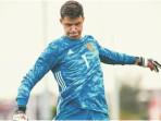 Manchester-United-mengincar-Senne-Lammens.jpg