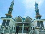 Masjid-Agung-Darussalam.jpg