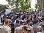 NWDI-Ancam-Gelar-Demo-Lebih-Besar-jika-Penceramah-yang-Diduga-Hina-TGB-Tak-Segera-Ditangkap.jpg