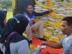 Operasi-Pasar-yang-digelar-Bulog-Bima.jpg