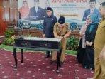 Penandatangan-KUA-PPAS-antar-Legislatif-dengan-Eksekutif.jpg
