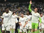 Penyerang-Real-Madrid-asal-Brasil-Vinicius-Junior-dan-rekan-satu-timnya.jpg