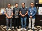 Pj-Bupati-Lotim-saat-menerima-kunjungan-kerja-BRIN.jpg