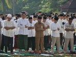 Salat-Hujaannnn.jpg
