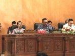 Suasana-Rapat-Paripurna-KOTA-BIMA-45.jpg