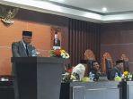 Sukiman-Azmy-menghadiri-rapat-paripurna-XII.jpg
