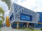 Tampak-depan-gedung-Universitas-Terbuka-Mataram.jpg