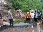banjir-malaka-lombok-utara-jalan-raya-senggigi.jpg