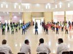 berjejer-ratusan-peserta-seleksi-paskibraka-di-gedung-serba-guna-kota-bima.jpg