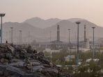 bukit-arafah-di-makkah.jpg