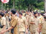 demo-honorer-lombok-timur-2.jpg