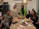 faisal-harris-sarita-abdul-mukti-dan-anak-anaknya.jpg