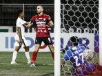 ilija-spasojevic-bali-united.jpg