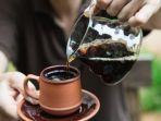 ilustrasi-minum-kopi-freepik.jpg