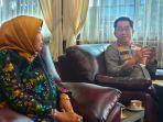 irjen-pol-djoko-poerwanto-berbincang-dengan-ketua-dprd-ntb-baiq-isvie-rupaeda.jpg