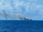 kapal-perang-terbakar-di-perairan-bulukumba.jpg