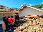 kondisi-rumah-warga-di-desa-kekait.jpg