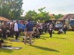 latihan-menembak-kapolda-ntb-pimpinan-media.jpg