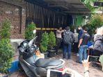 olah-tempat-kejadian-perkara-tkp-ulang-dilakukan-tim-inafis-polda-metro-jaya-di-kafe-rm.jpg