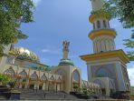 pemandangan-islamic-center-di-sisi-kiri-gerbang-utama.jpg