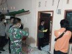polisi-olah-tkp.jpg
