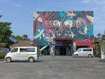 toko-oleh-oleh-sasaku-di-kawasan-sengigi-lombok-barat.jpg