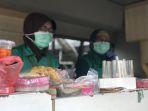 uji-laboratorium-pada-panganan-takjil-kamis-742022.jpg