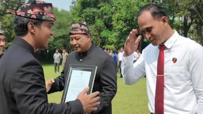Cerita Kocak Kasat Reskrim Polres Bangkalan Sebelum Terima Penghargaan Bupati: Ketemu Anggota di Mal