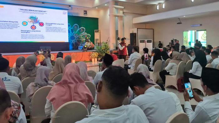 Mensos Syaifullah Yusuf di Graha Watoe Dakon, Universitas Islam Negeri (UIN) Ponorogo