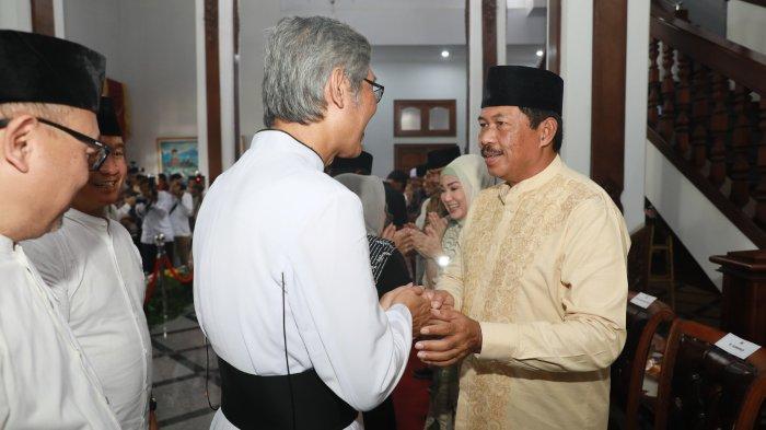 Pj Gubernur Jateng Gelar Open House Idulfitri, Bangun Kebahagiaan untuk Semua Masyarakat