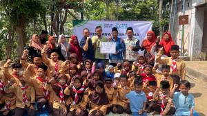 Antisipasi-Kekeringan-Taman-ZakatYBM-PLN-Bantu-Sumur-Bor-untuk-Warga-Kenongrejo.jpg