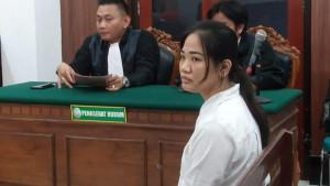 Arfita-direktur-sekaligus-admin-keuangan-CV-Sentosa-Abadi-Steel-diadili-di.jpg